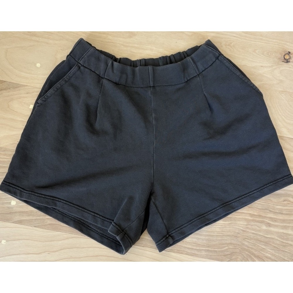 Aerie New Heights Trouser Fleece Short Charcoal Gray Lounge Pleats Casual Size M - Picture 2 of 9